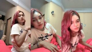 Bokep dara live santu temanin penggemar omek